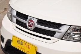 2012款菲亚特菲跃2.4L豪华版到店实拍