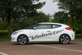 2012款飞思Veloster珠海试驾实拍