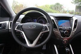 2012款飞思Veloster珠海试驾实拍