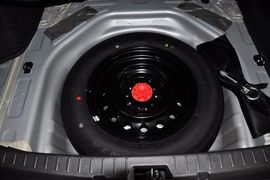 2012款丰田卡罗拉1.6L