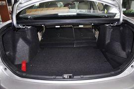 2012款丰田卡罗拉1.6L