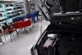 2012款丰田卡罗拉1.6L