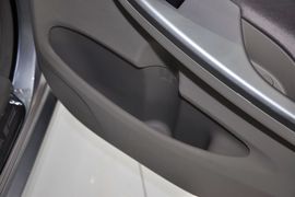 2012款丰田卡罗拉1.6L