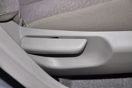2012款丰田卡罗拉1.6L