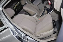 2012款丰田卡罗拉1.6L