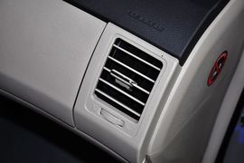 2012款丰田卡罗拉1.6L