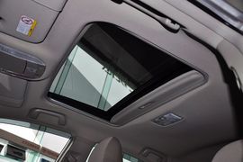 2012款丰田卡罗拉1.6L