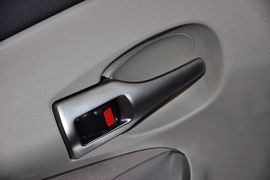 2012款丰田卡罗拉1.6L