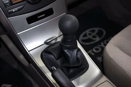 2012款丰田卡罗拉1.6L