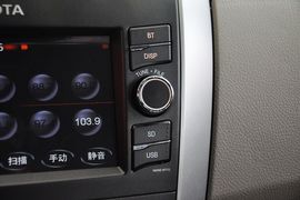 2012款丰田卡罗拉1.6L