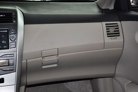 2012款丰田卡罗拉1.6L