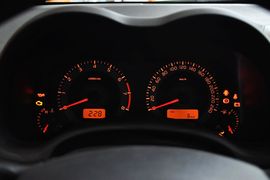 2012款丰田卡罗拉1.6L