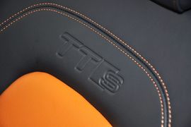 2011款奥迪TTS