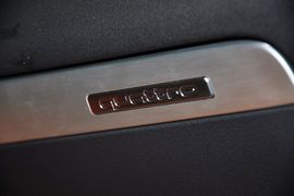 2011款奥迪TTS
