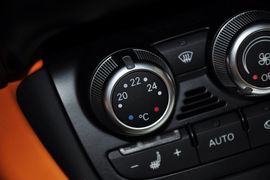 2011款奥迪TTS