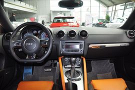 2011款奥迪TTS