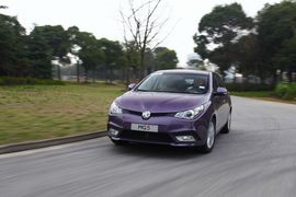 2012款上海汽车MG5