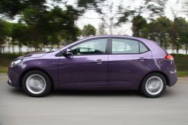 2012款上海汽车MG5