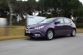 2012款上海汽车MG5