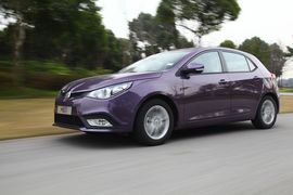 2012款上海汽车MG5