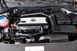 2012款大众全新迈腾2.0TSI