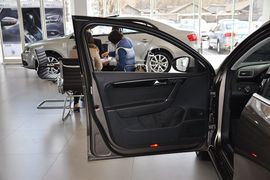 2012款大众全新迈腾2.0TSI