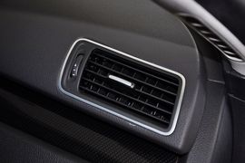 2012款大众全新迈腾2.0TSI