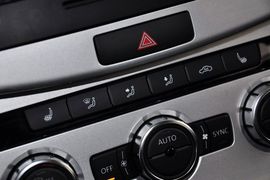 2012款大众全新迈腾2.0TSI
