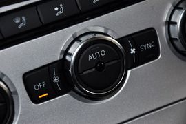 2012款大众全新迈腾2.0TSI