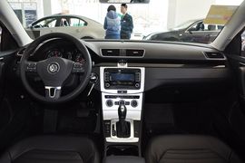 2012款大众全新迈腾2.0TSI