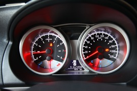 2012款吉利全球鹰GX7
