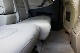 2012款吉利全球鹰GX7
