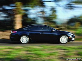 09款马自达睿翼