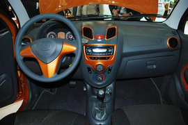 海马M11爱尚上海车展实拍