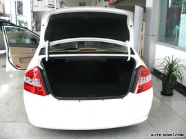 2008款起亚赛拉图