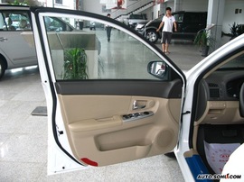 2008款起亚赛拉图