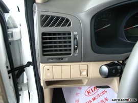 2008款起亚赛拉图