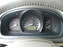 2008款起亚赛拉图