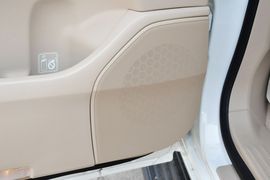 2012款一汽丰田兰德酷路泽4.6L
