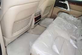2012款一汽丰田兰德酷路泽4.6L
