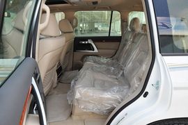 2012款一汽丰田兰德酷路泽4.6L