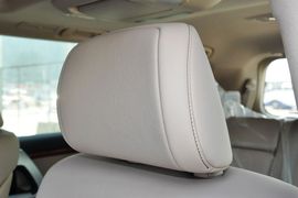 2012款一汽丰田兰德酷路泽4.6L