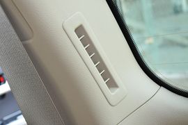 2012款一汽丰田兰德酷路泽4.6L