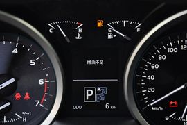 2012款一汽丰田兰德酷路泽4.6L