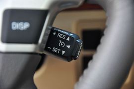 2012款一汽丰田兰德酷路泽4.6L