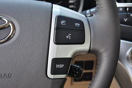 2012款一汽丰田兰德酷路泽4.6L