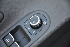 2012款一汽大众高尔夫1.4TSI蓝驱型