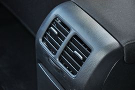 2012款一汽大众高尔夫1.4TSI蓝驱型