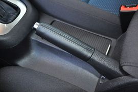 2012款一汽大众高尔夫1.4TSI蓝驱型