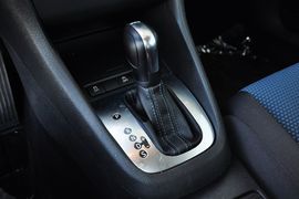 2012款一汽大众高尔夫1.4TSI蓝驱型